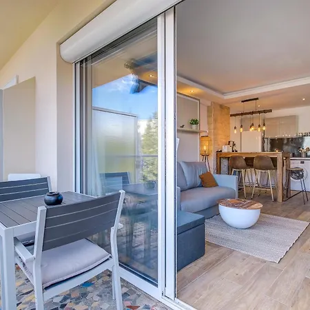 Wilson Palace - Avec Terrasse Et Climatisation Apartamento