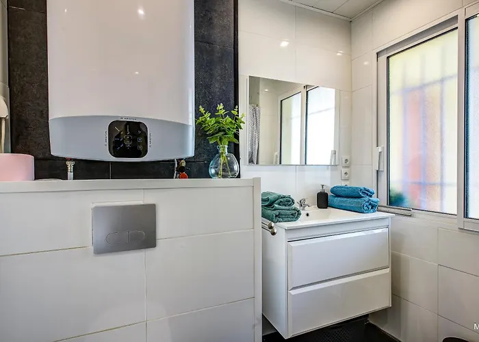 Apartamento Wilson Palace - Avec Terrasse Et Climatisation *