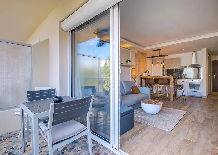 Wilson Palace - Avec Terrasse Et Climatisation Apartamento