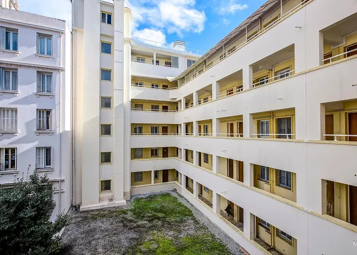 Wilson Palace - Avec Terrasse Et Climatisation * Antibes